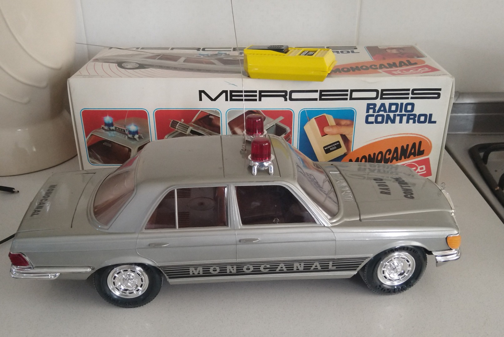 Mercedes teledirigido antiguo clearance