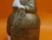 Alhajero dama con abanico porcelana Cod 12525