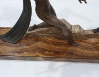 Petit bronce art deco diana la cazadora firmado J. Dauvergne cod 14325