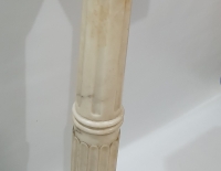 Columna blanca en alabastro Cod 22863