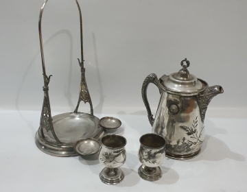 Chocolatera en peltre con 2 vasos Cod 25612