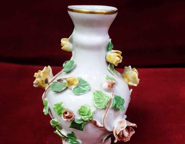 Floreriro capodimonte c 25902