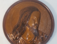 Rostro de Cristo. Plato de madera y cobre Cod. 28097