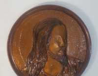 Rostro de Cristo. Plato de madera y cobre Cod. 28097