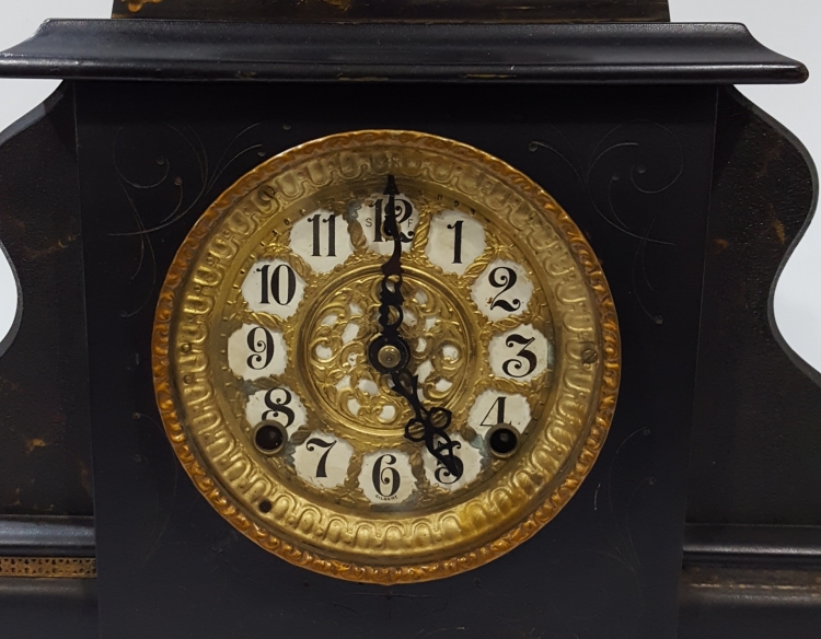 Reloj de mesa Gilbert con campana Cod 28262