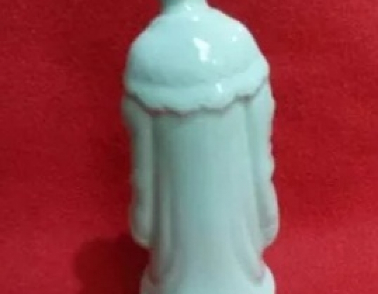 Figuras orientales porcelana blanc de chine Cod 28624