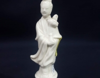 Figura oriental blanc de chine Cod 30164