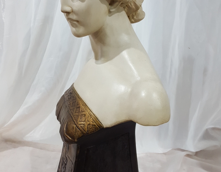 Busto mujer terracota checoslovaca cod 30715