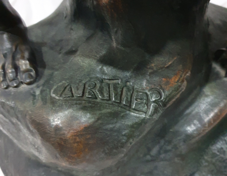 Petit bronce Thomas Cartier motivo cacería Cod 30947