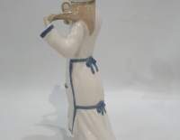 figura dama con espejo porcelana esmaltada spain Cod 31407