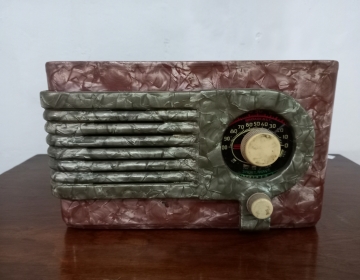 Radio a válvula baquelita Cod 31664
