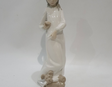 porcelana esmaltada zaphir niña 15 x 8 cm Cod 31690