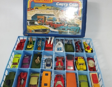 Lote 48 autitos matchbox Cod 31699 