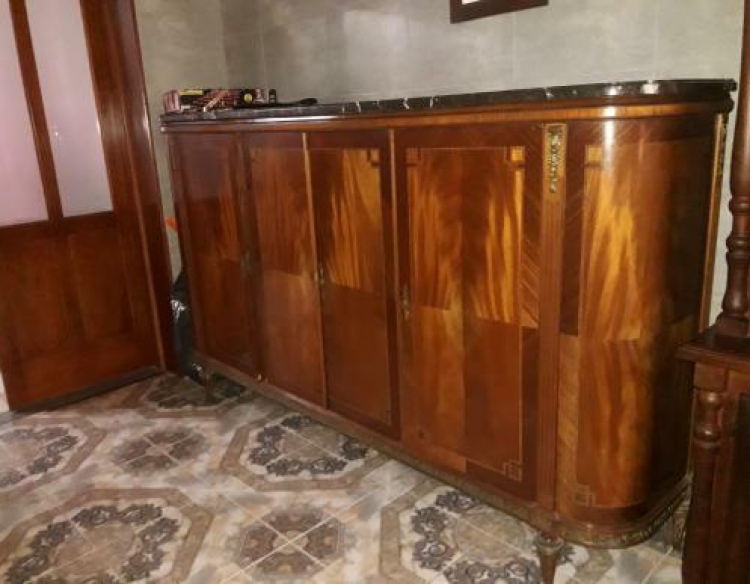 Mueble de palo de rosa estilo Luis xv ( Inglés)