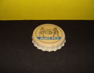 Destapador antiguo Maes Pils