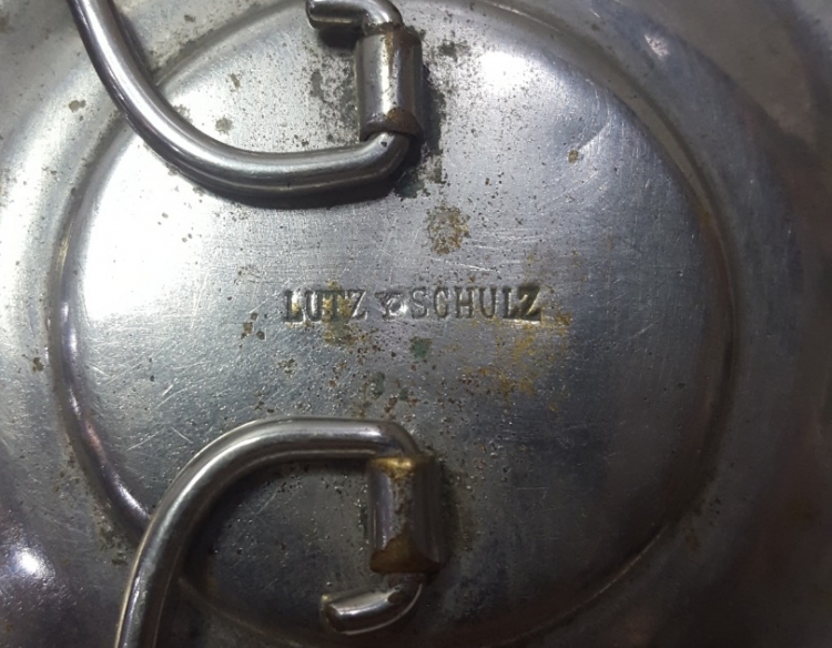 Porta gasas antiguo de metal "Lutz y Schultz" Cod 27772