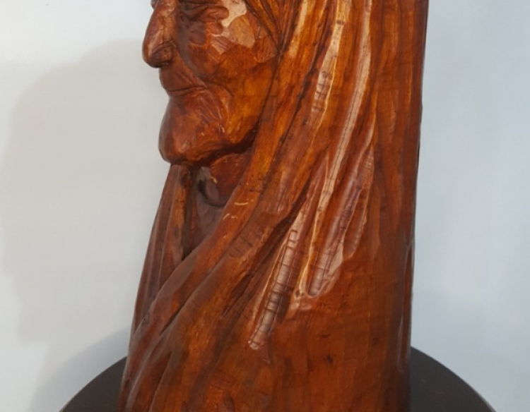 Rostro de anciana - Talla en madera Cod 28959
