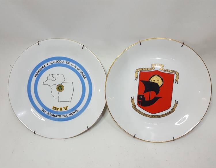  2 Platos Del Ejercito Verbano Cod 31886