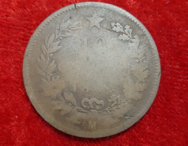 Moneda. Italia Victorio E. 1866 10 Ctv Cod 32030