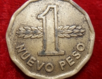 Moneda. Uruguay Un nuevo Peso 1976 Cod 31996