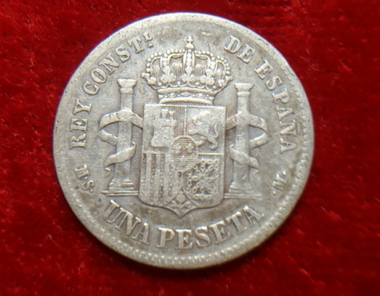 Moneda. España Alfonso XII 1 peseta 1883 Cod 32044