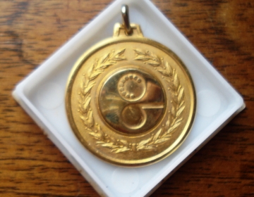 ENTEL Medalla de Reconocimiento por 40 años de trabajo.