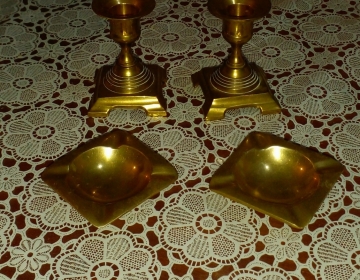 Set de Veladores y Ceniceros en bronce