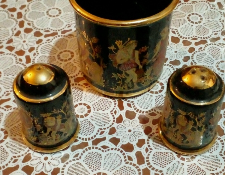 Set de Porcelana en oro 