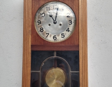 Antiguo Reloj de Pared Roble Junghans