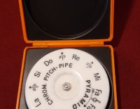 Afinador chromatic pitch instrument