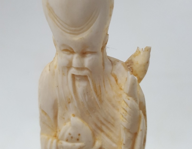 Figura Oriental De Marfil Cod 31501