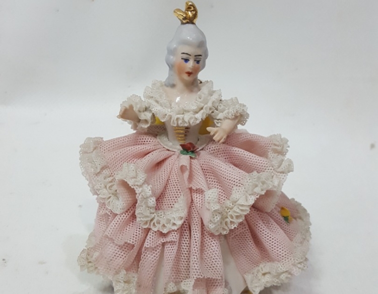 Figura Estilo Rococó-porcelana Alemana Cod 17721