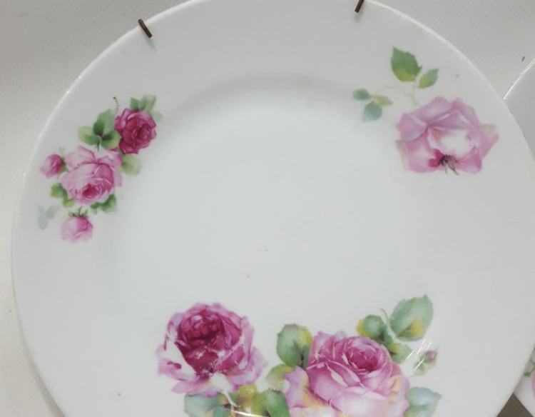 Plato Porcelana Victoria- Motivo Floral Cod 25984