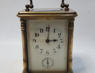 Reloj de mesa Despertador - Francés - Bronce y vidrio biselado Cod 32671