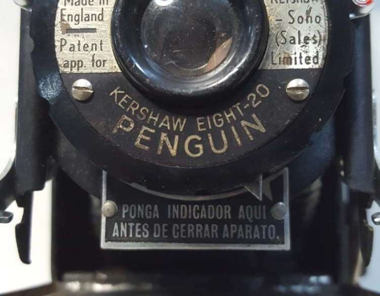 Camara Fuelle Penguin England Cod 32958