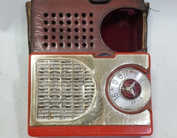 Radio Transistor Spica A Pila (f) Cod 33085