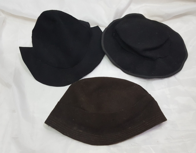 3 Sombreros Simples Antiguos Cod 33125