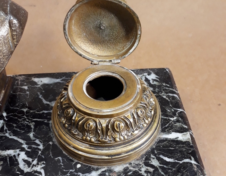 Antigua Escribania De Marmol Y Bronce Con Busto de Luis Pasteur