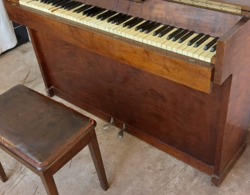 PIANO VERTICAL OSTLIND & ALMQUIST