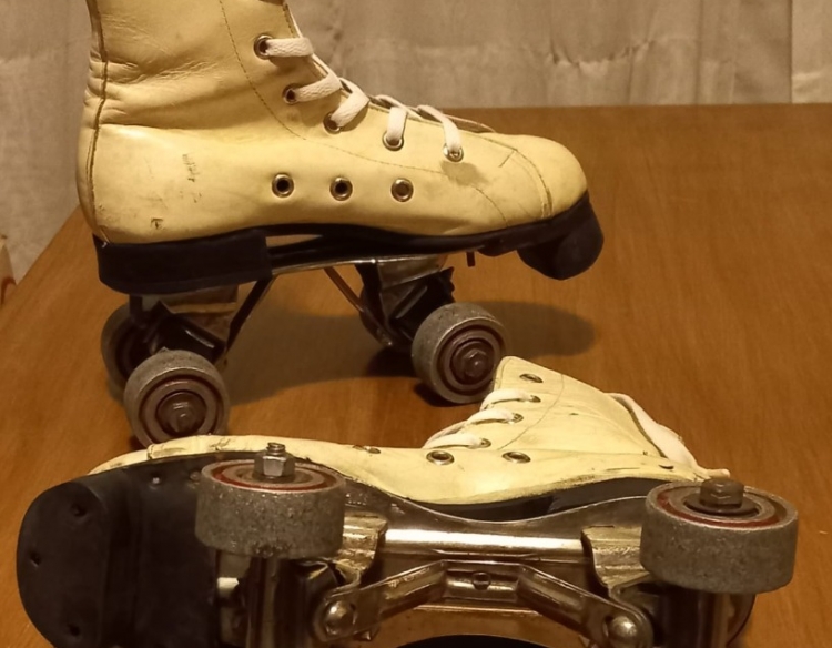 Patines de dama Muccilli año 1953 (artículo de colección)