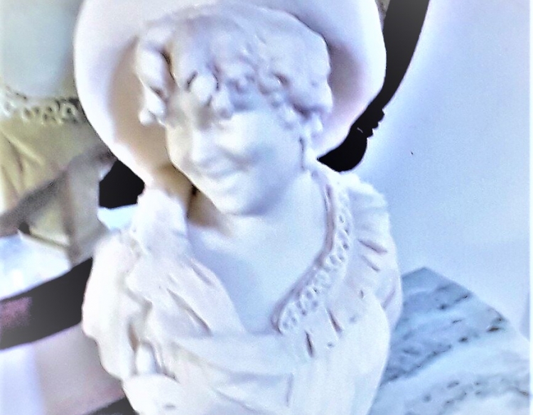  Escultura en mármol Mujer con Antifaz. Kriegerj S XIX