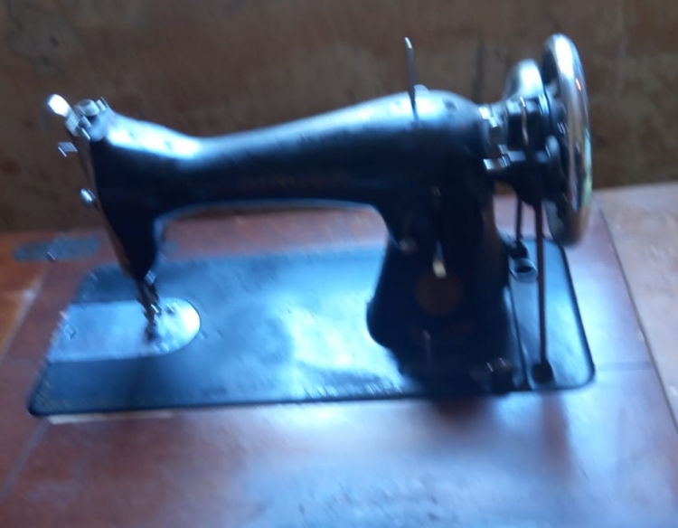 Máquina de coser Singer