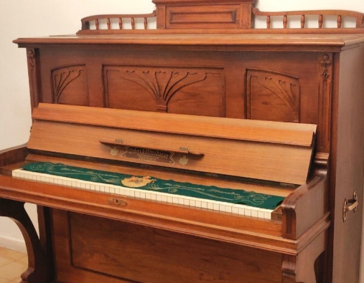 Piano alemán