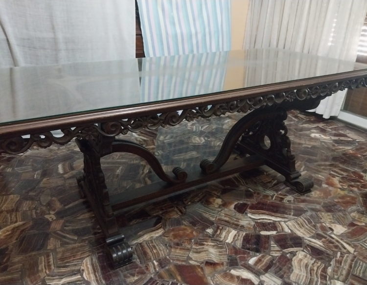 Muebles estilo español mesa modular y sillas