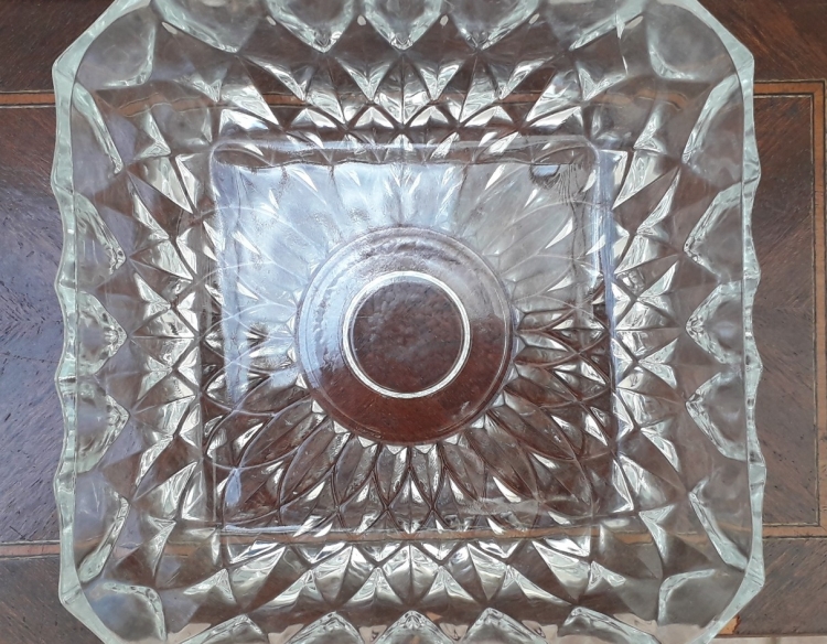 Centro de Mesa de Cristal Tallado