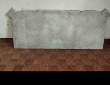 Mármol blanco Royal/Carrara en muy buen estado.