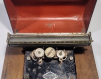 Máquina de escribir Gunka 5 