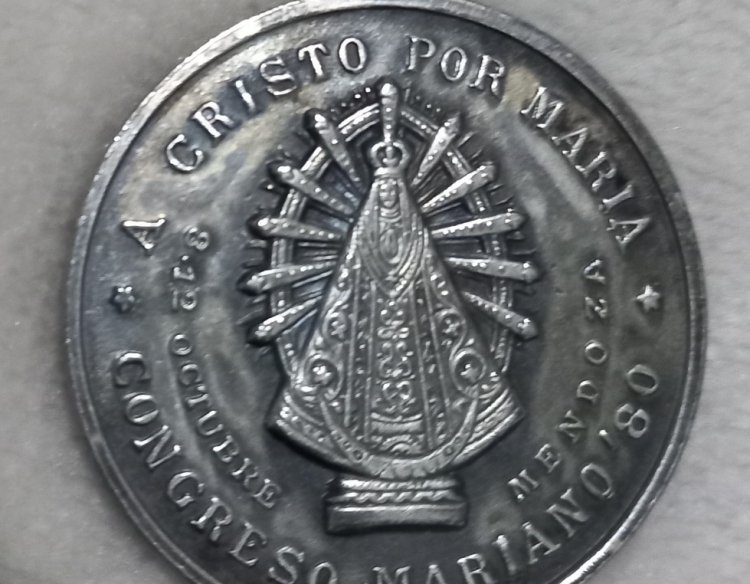 Medalla Congreso  Mariano Octubre '80. Mendoza. Argentina. Juan Pablo II, Virgen de Luján.