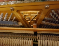 Piano Vertical 