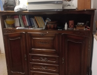 Conjunto de muebles estilo provenzal impecables.